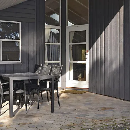 Three-bedroom Holiday Graested With A Fireplace 01 בית נופש Udsholt Sand