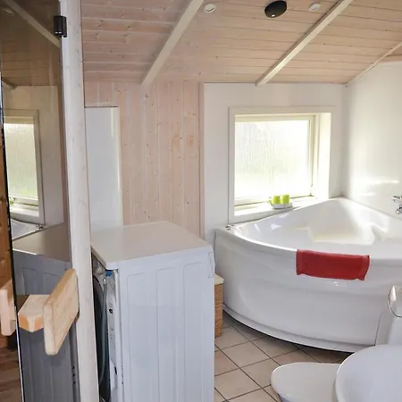 Three-bedroom Holiday Graested With A Fireplace 01 Udsholt Sand